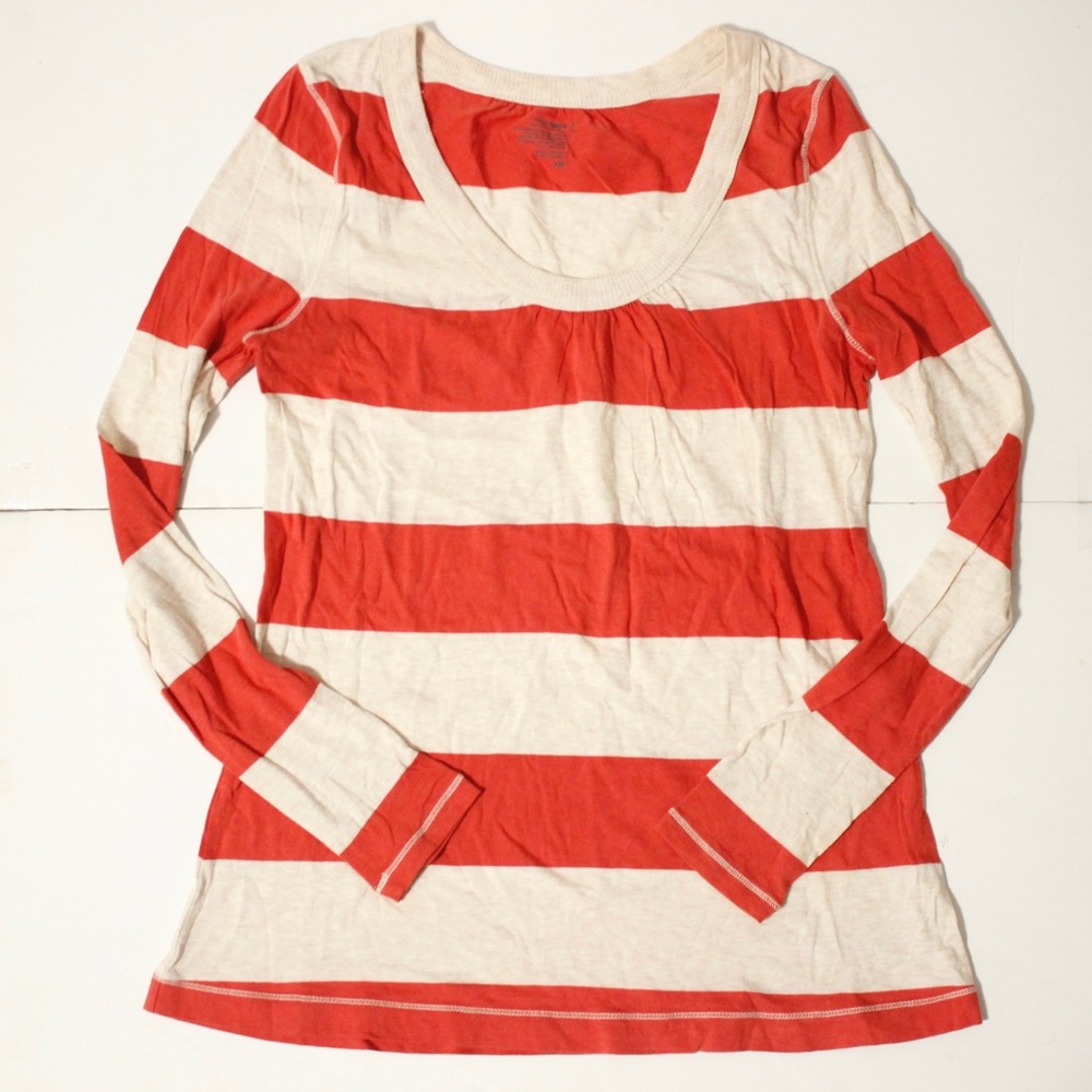 OLD NAVY Long Sleeve A-line hem top✨